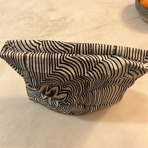 Samudra Palm Tree Clutch - Picture 5 of 11